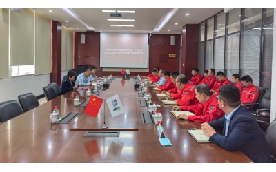 水發(fā)集團黨委委員、副總經(jīng)理王東凱一行到鄂爾多斯水發(fā)燃氣公司開展基層黨建聯(lián)系點調研并講授黨課